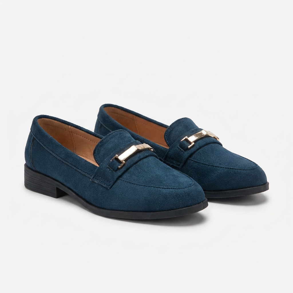 Blanca | Mocasines con Hebilla Dorada Clásicos Mujer