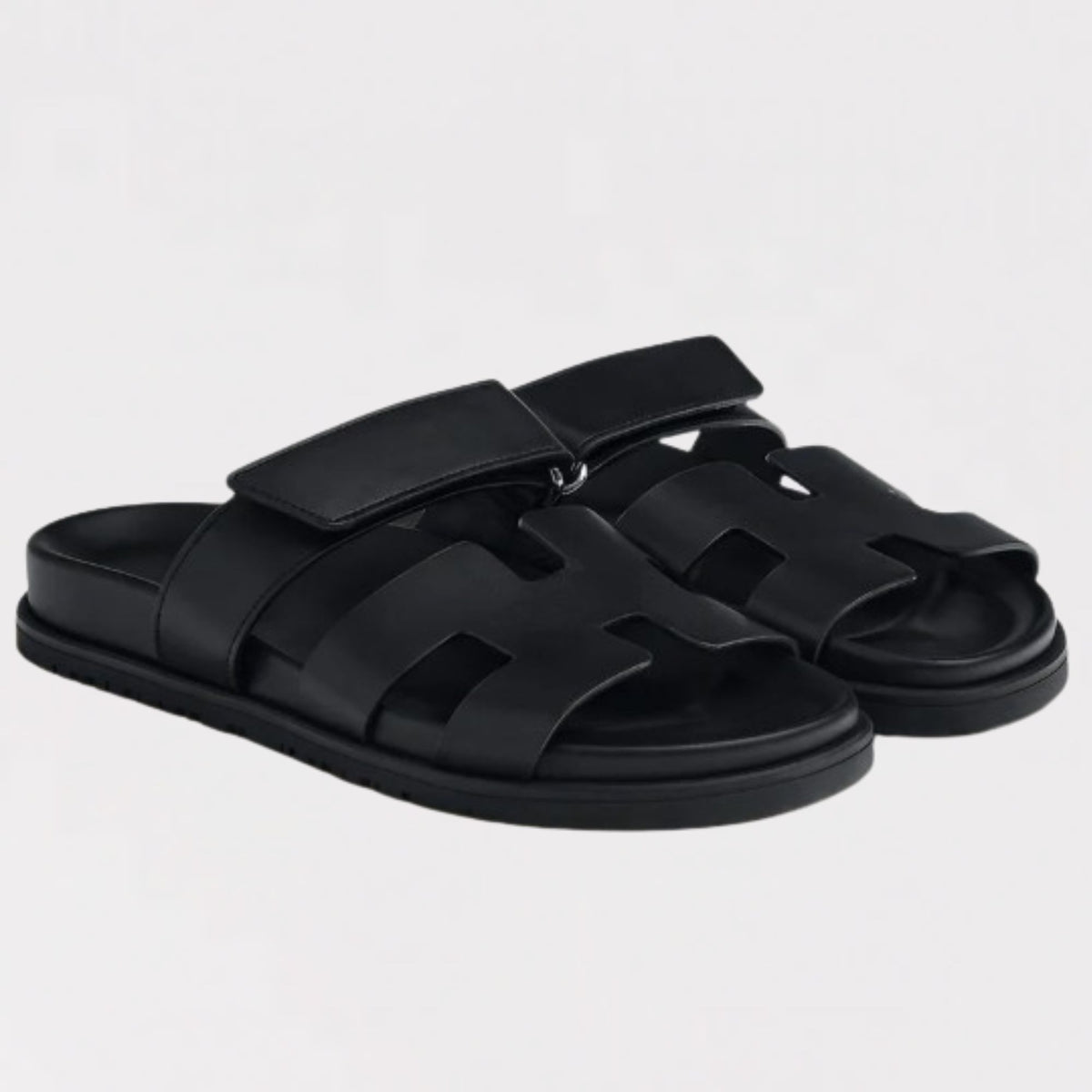 Valeria | Mujer Sandalias Slide Con Tira Ajustable Y Diseño Calado | Minimalista